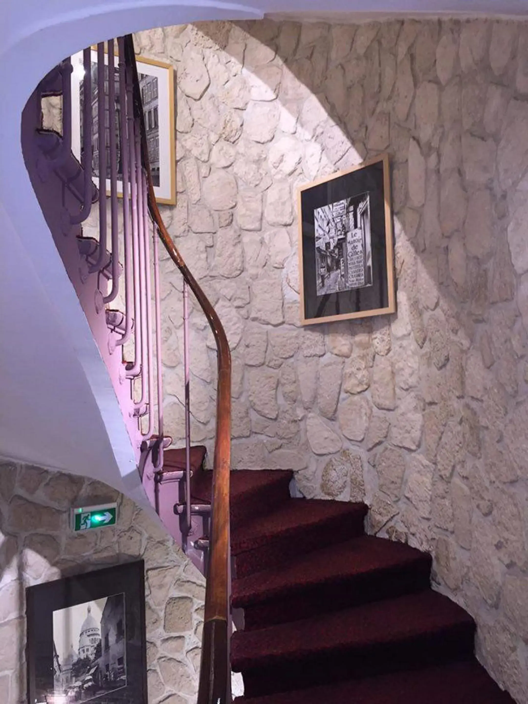 Area and facilities in Hotel Hauteville Opera